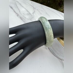 AUTHENTIC Jade Bangle Bracelet Green 2.25” interior Small
